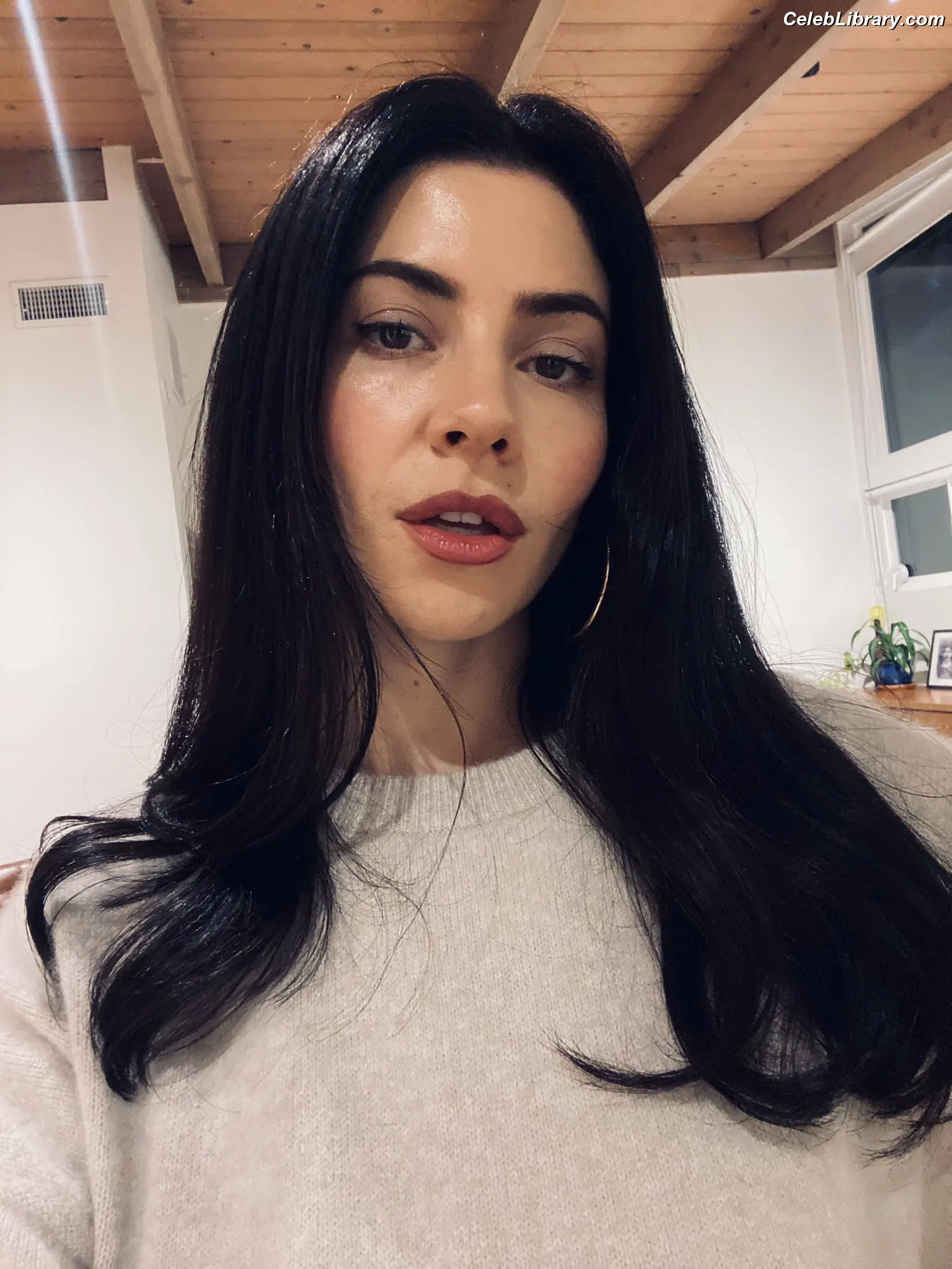 Marina Diamandis photo 1 of 533