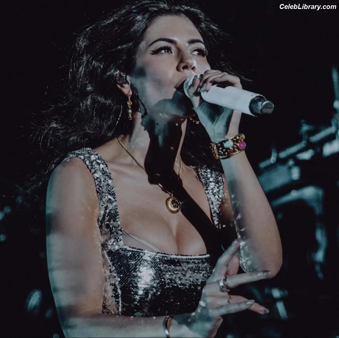 Marina Diamandis photo 10 of 533