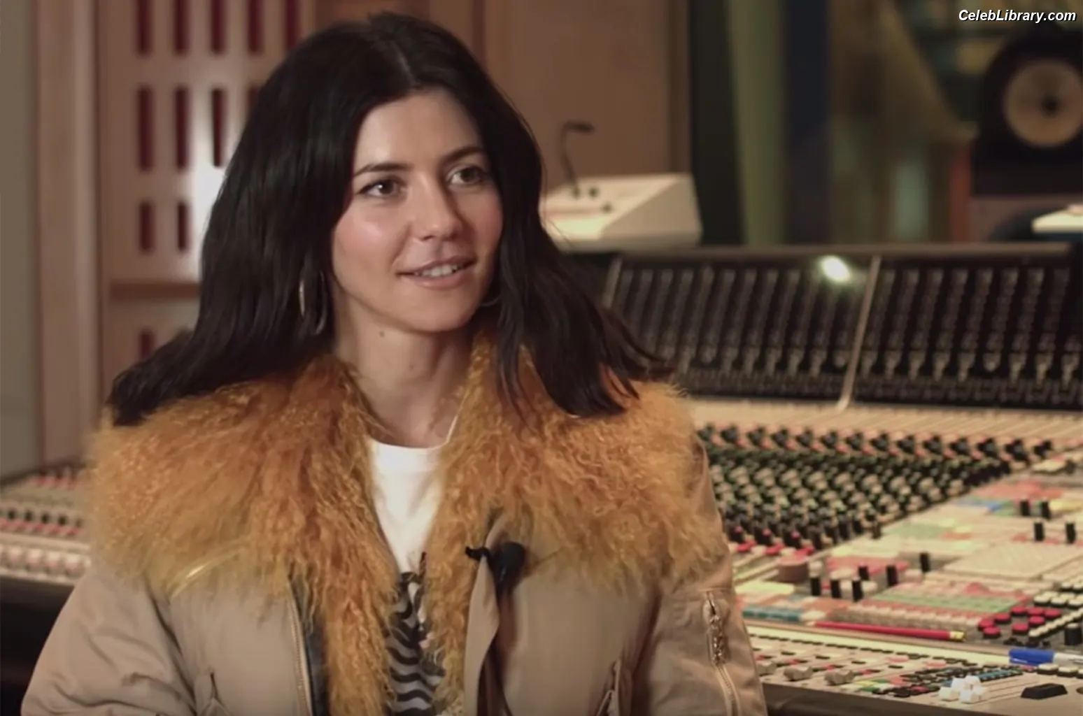 Marina Diamandis photo 20 of 533