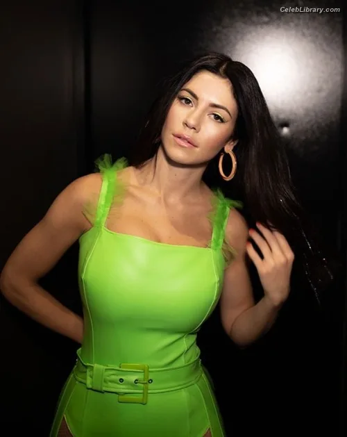 Marina Diamandis photo 7 of 534