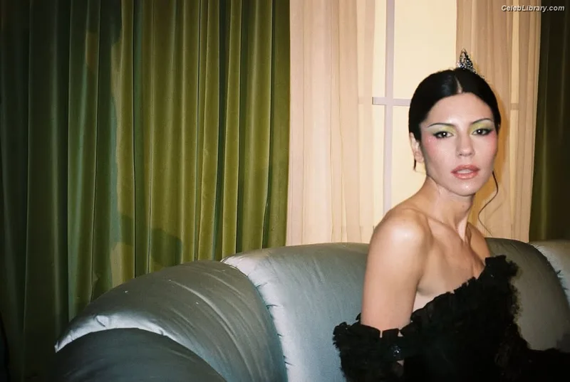 Marina Diamandis photo 21 of 534