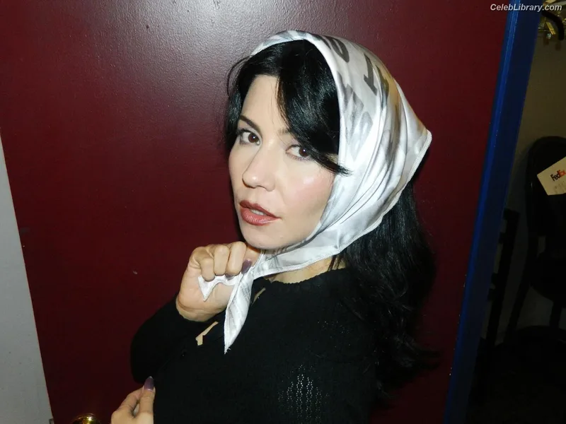 Marina Diamandis photo 20 of 534