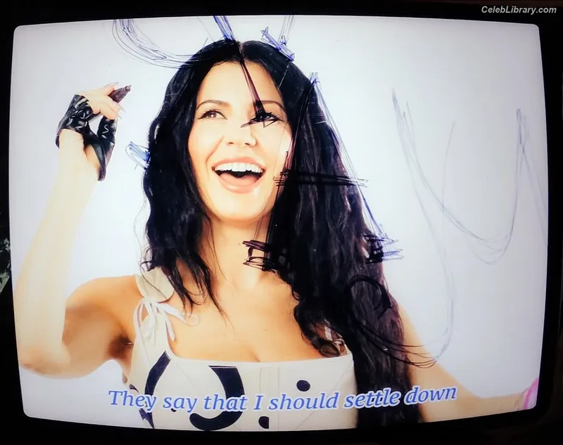 Marina Diamandis photo 16 of 534