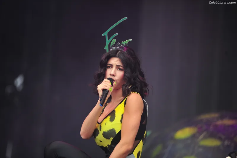 Marina Diamandis photo 6 of 534