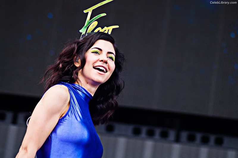 Marina Diamandis photo 20 of 534