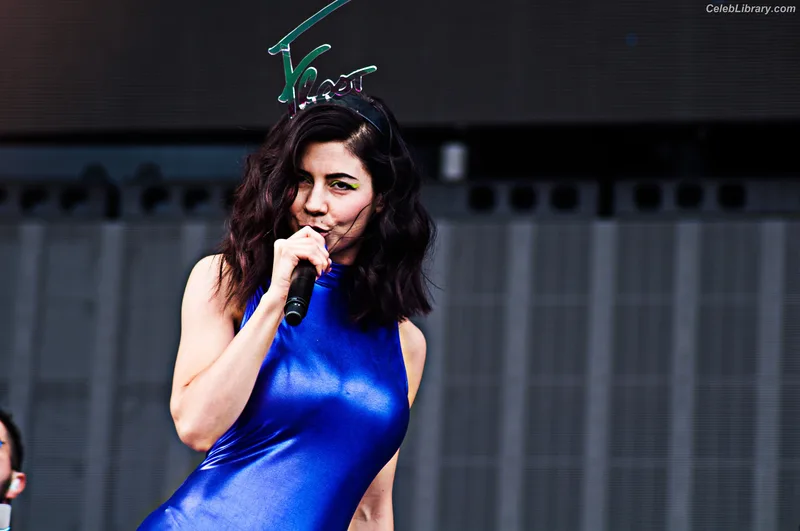 Marina Diamandis photo 22 of 534