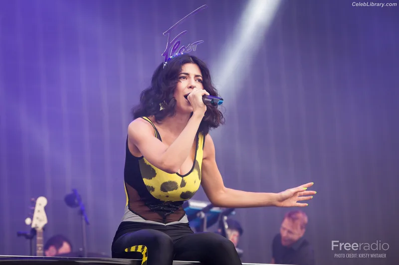 Marina Diamandis photo 15 of 534