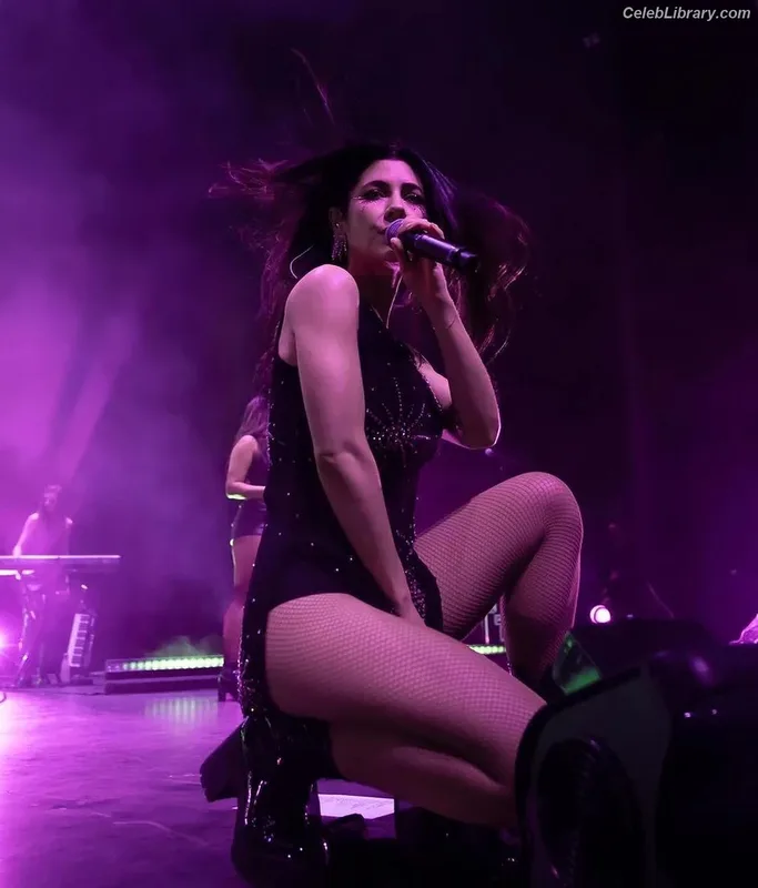 Marina Diamandis photo 5 of 534