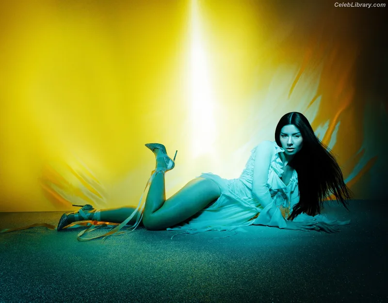 Marina Diamandis photo 5 of 534