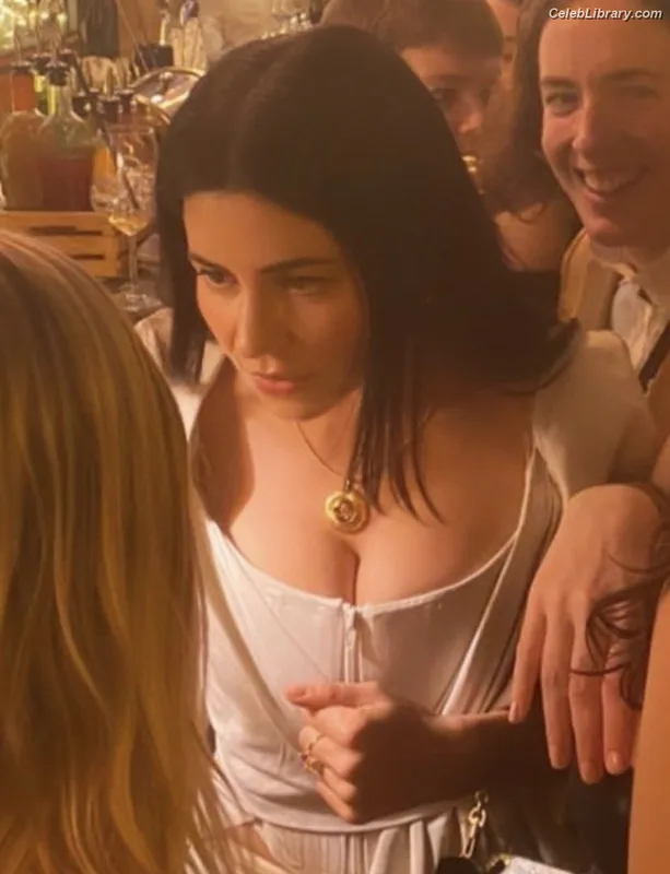 Marina Diamandis photo 20 of 534