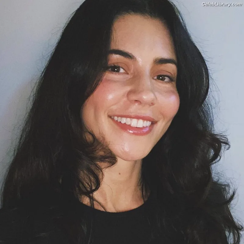 Marina Diamandis photo 12 of 534