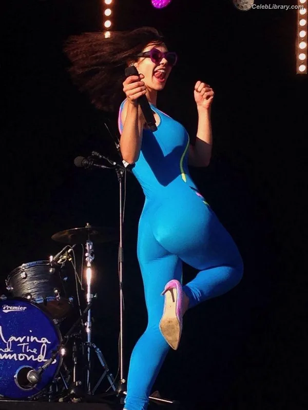 Marina Diamandis photo 18 of 534