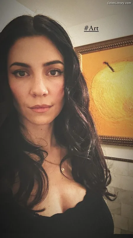 Marina Diamandis photo 7 of 534