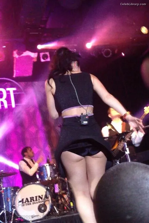 Marina Diamandis photo 13 of 534