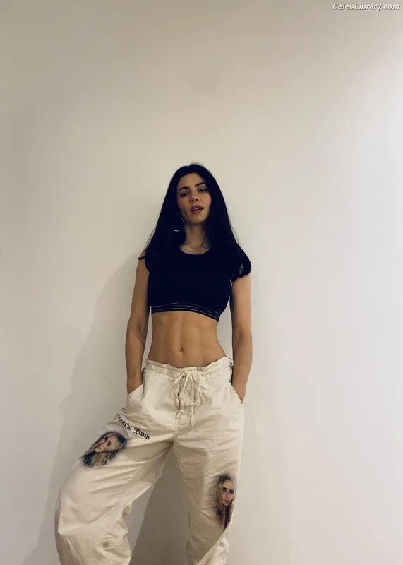 Marina Diamandis photo 5 of 534