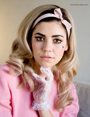Marina Diamandis photo 19 of 534