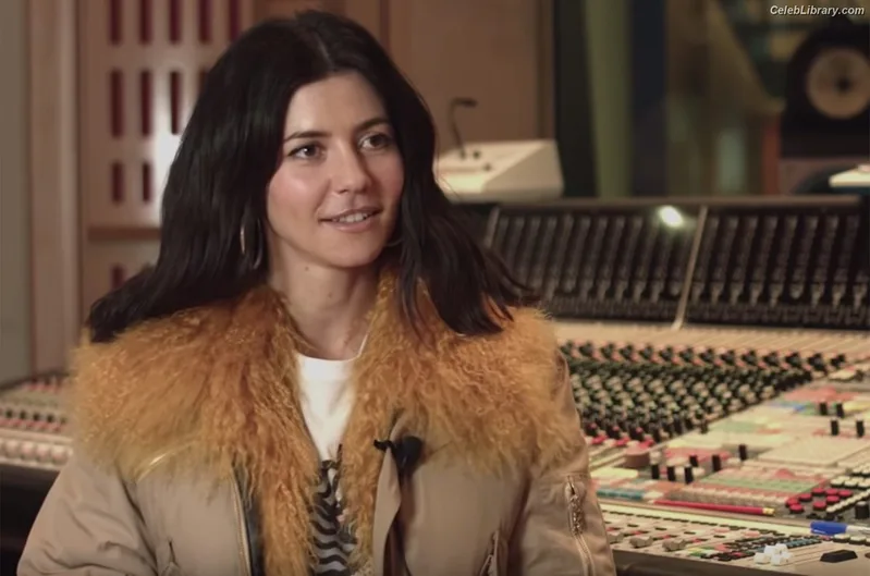 Marina Diamandis photo 20 of 534