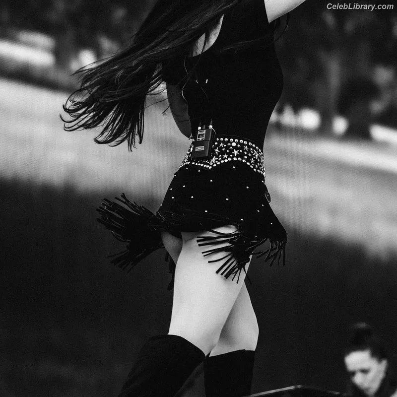 Marina Diamandis photo 12 of 534
