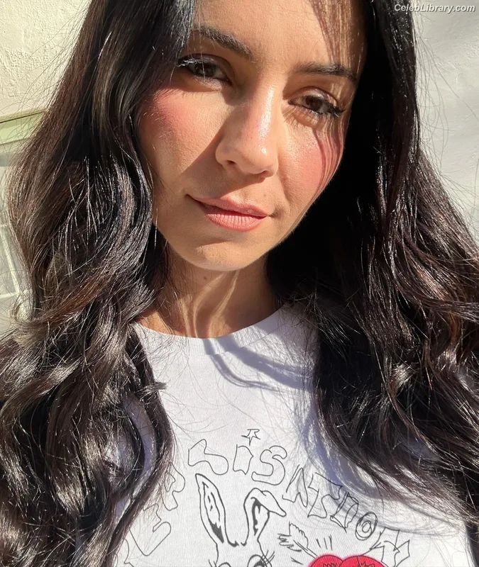 Marina Diamandis photo 16 of 534