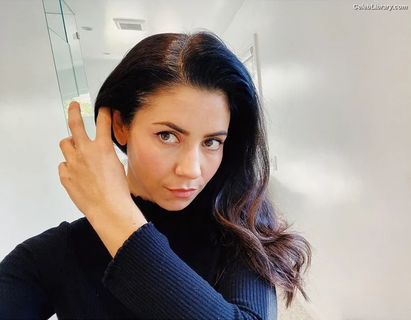 Marina Diamandis photo 17 of 534