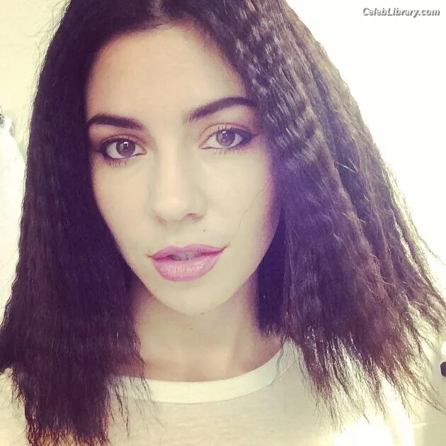 Marina Diamandis photo 22 of 534