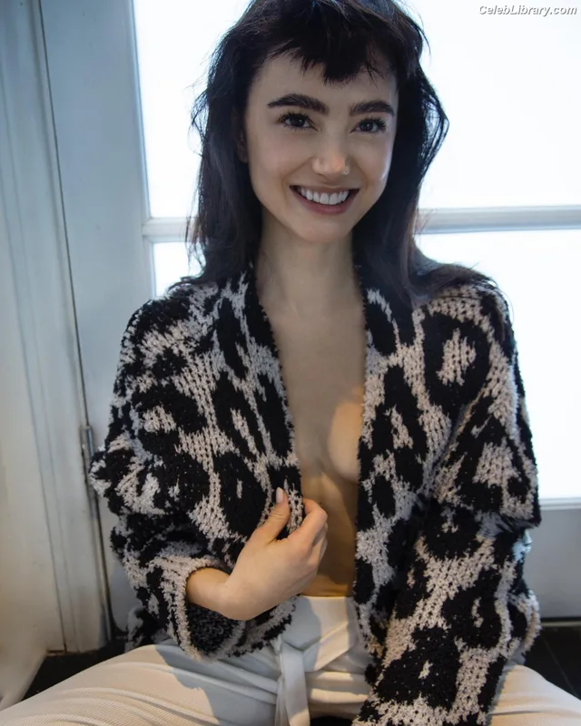Marina Mazepa photo 1 of 61