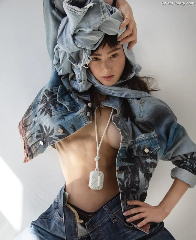 Marina Mazepa photo 6 of 61