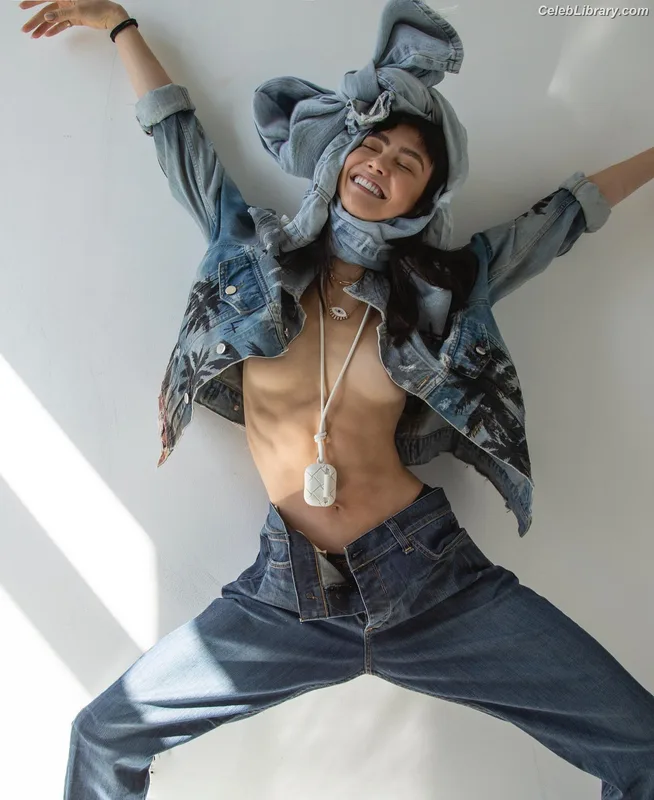 Marina Mazepa photo 7 of 61