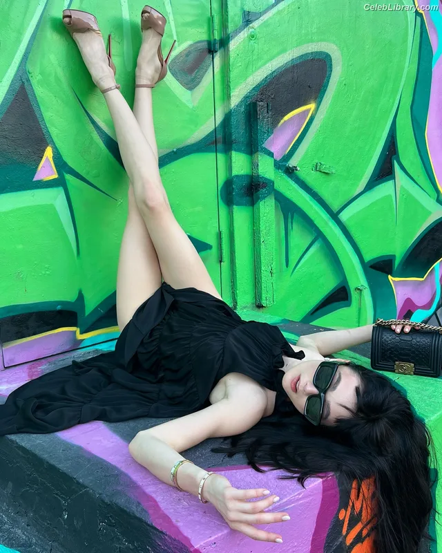 Marina Mazepa photo 24 of 61