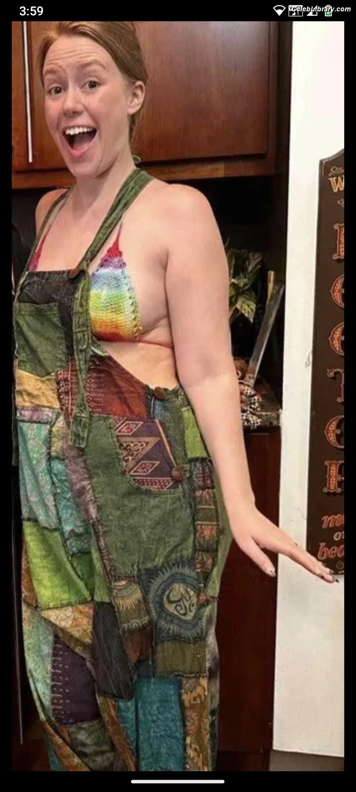 Marisha Ray photo 9 of 1083