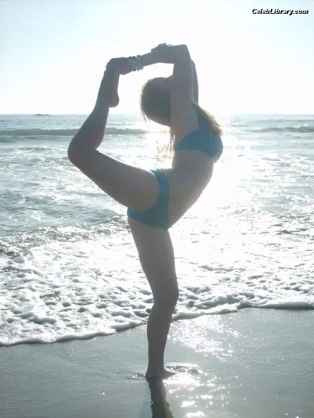 Marisha Ray photo 13 of 1083