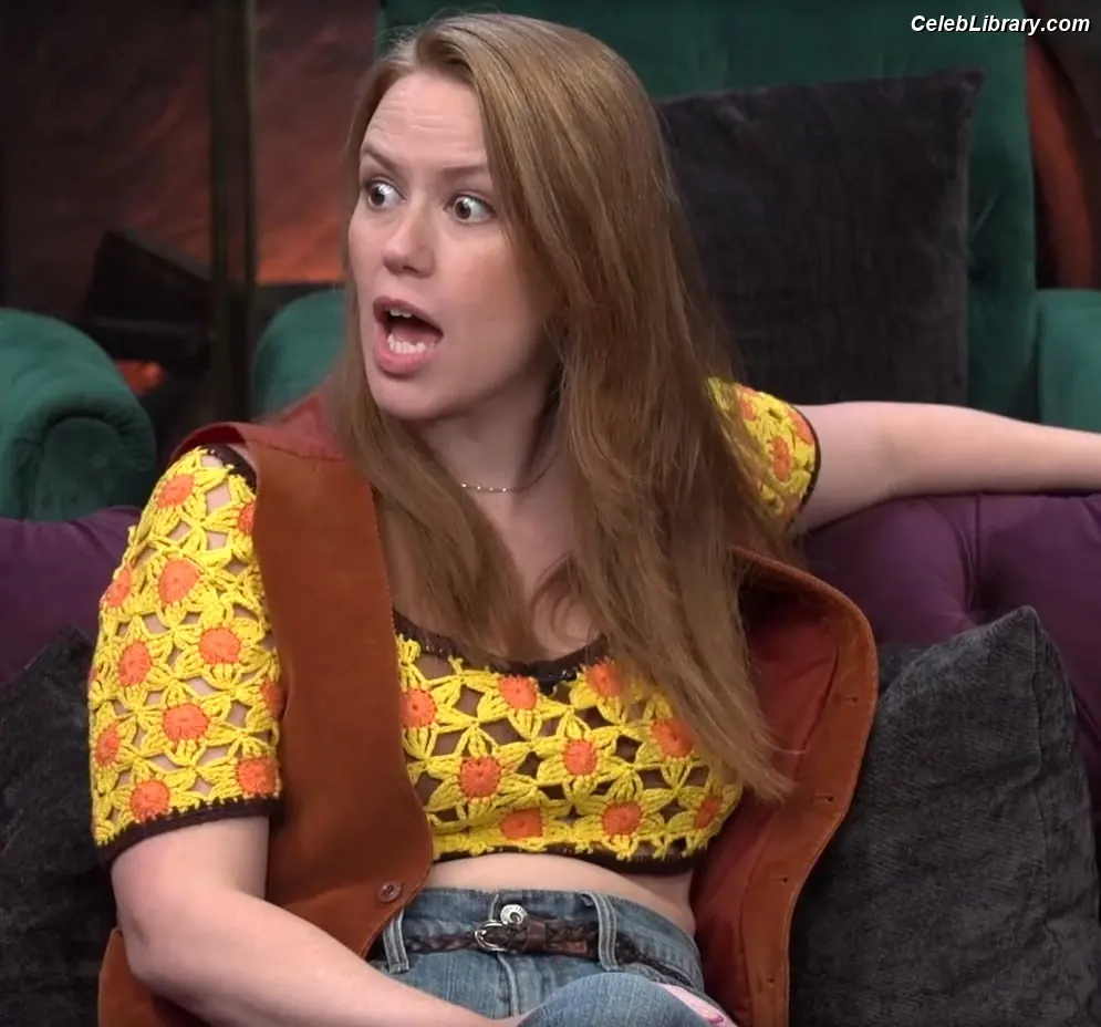 Marisha Ray photo 2 of 1083