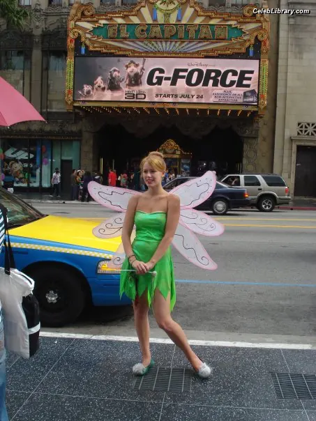 Marisha Ray photo 15 of 1083