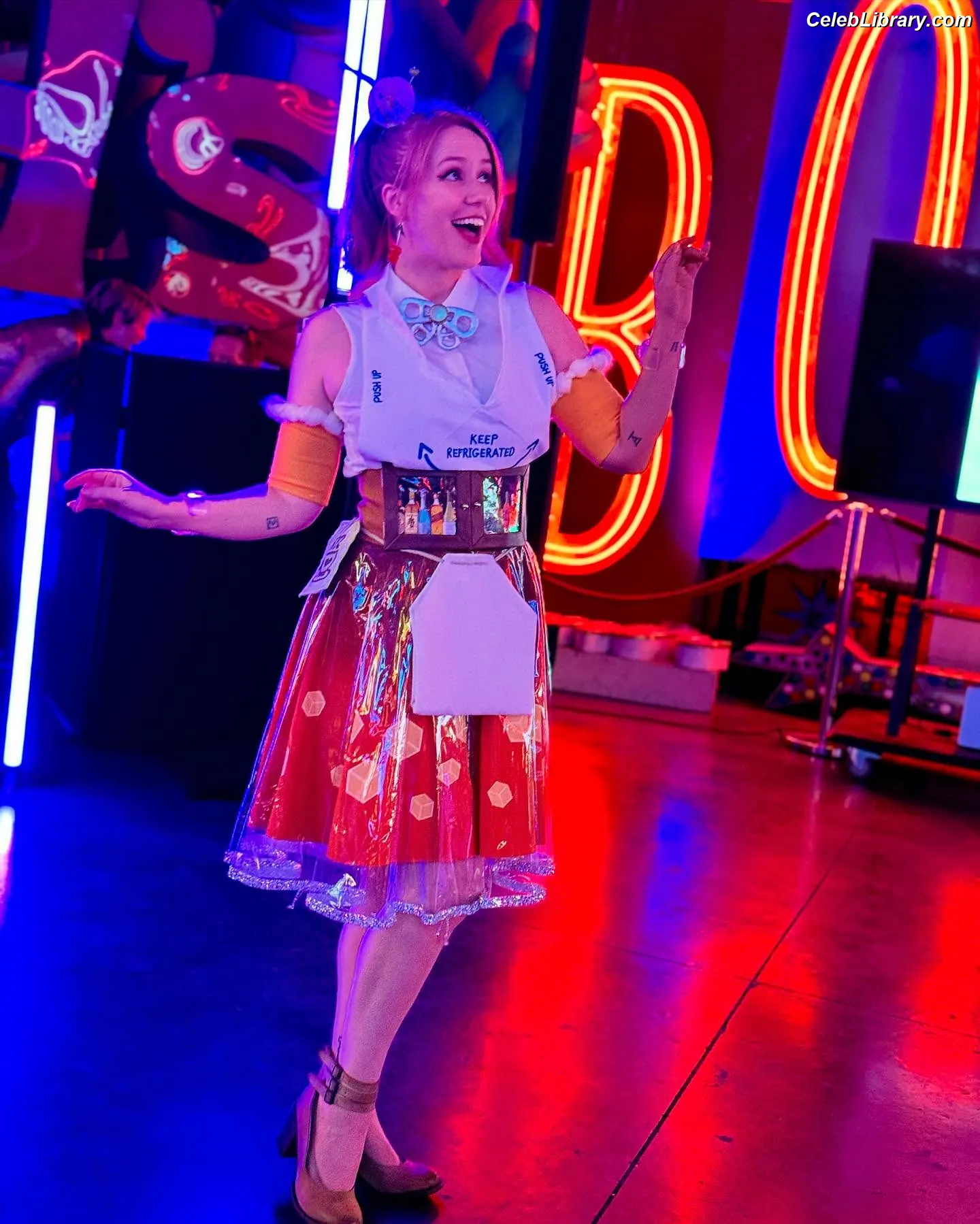 Marisha Ray photo 14 of 1083