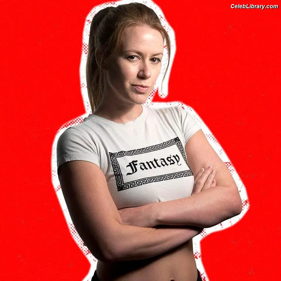 Marisha Ray photo 5 of 1083
