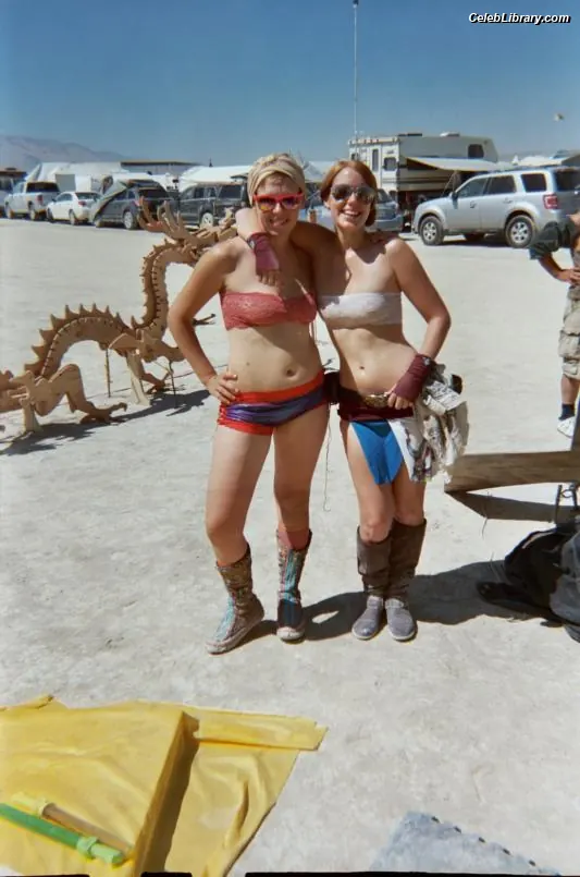 Marisha Ray photo 4 of 1083