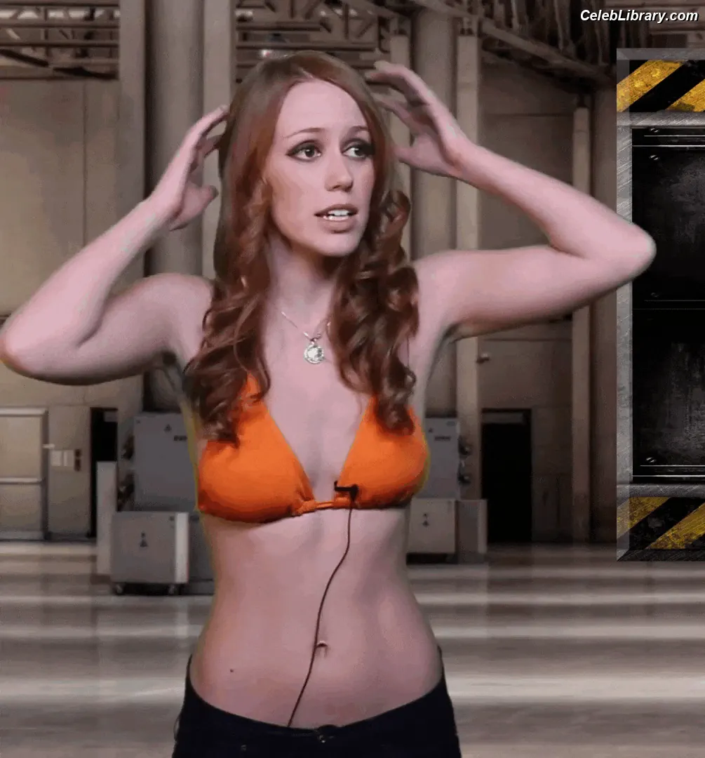 Marisha Ray photo 11 of 1083