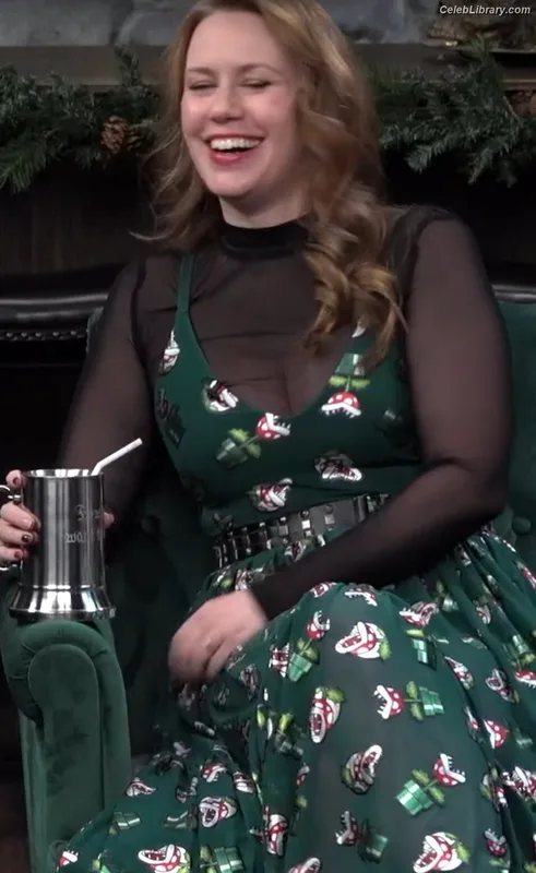 Marisha Ray photo 22 of 1057