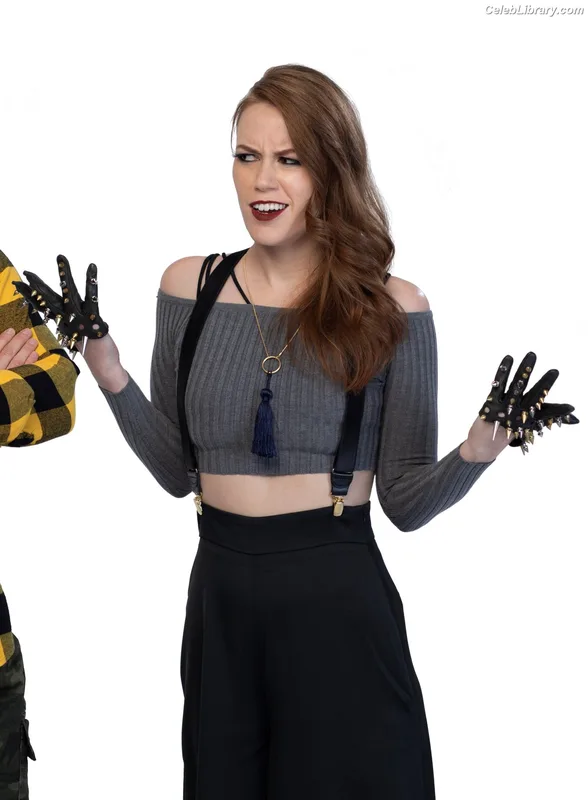 Marisha Ray photo 18 of 1057