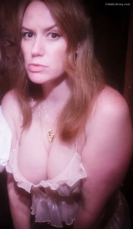 Marisha Ray photo 22 of 1057