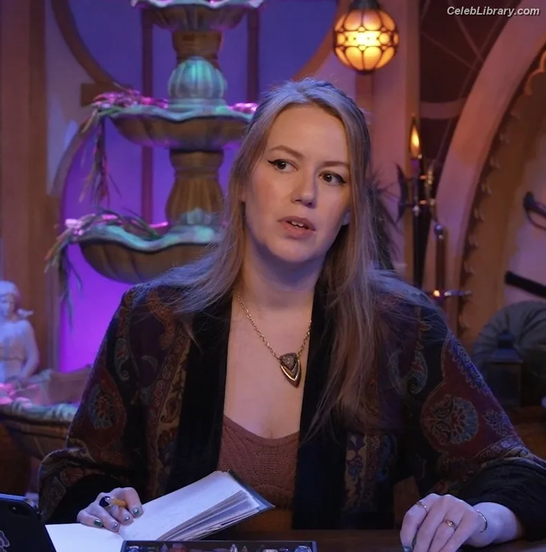 Marisha Ray photo 3 of 1057