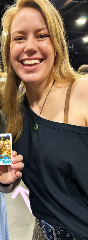 Marisha Ray photo 19 of 1057