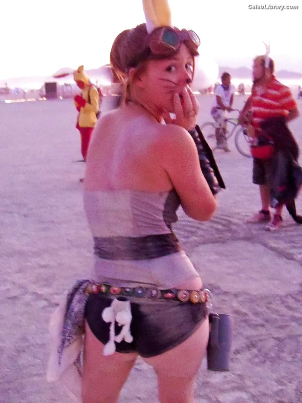 Marisha Ray photo 24 of 1057