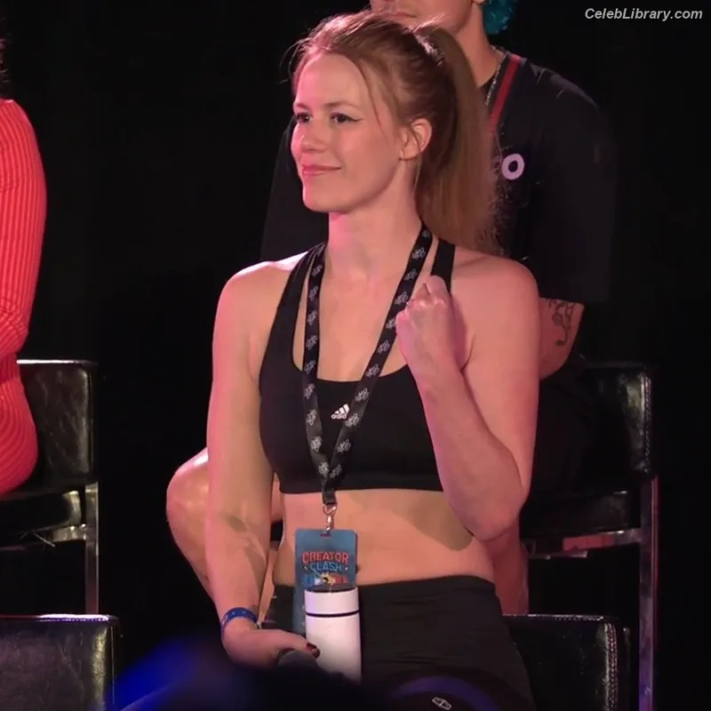 Marisha Ray photo 24 of 1057