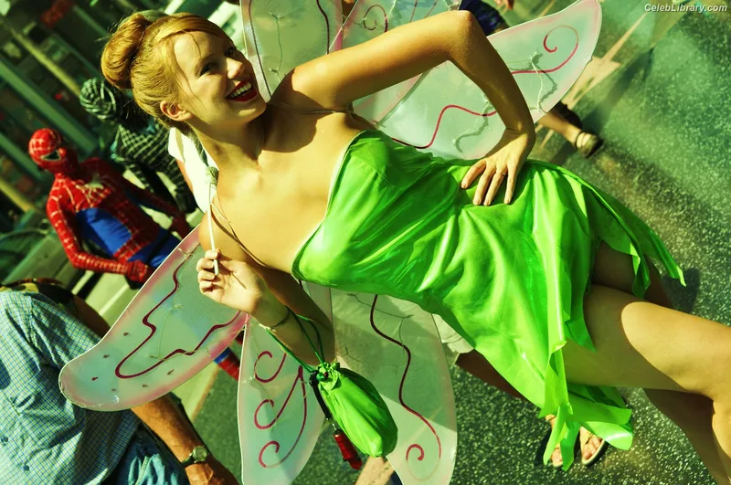 Marisha Ray photo 7 of 1057