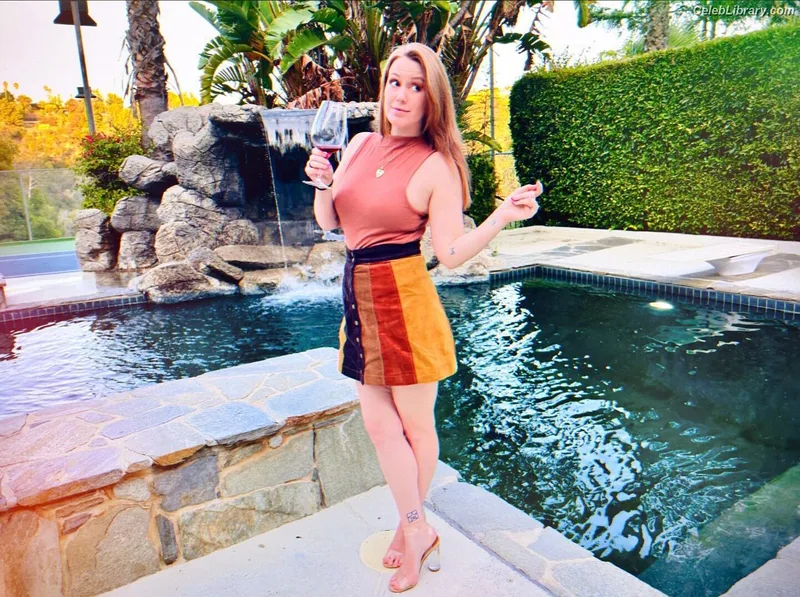 Marisha Ray photo 9 of 1057
