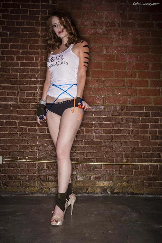 Marisha Ray photo 12 of 1057
