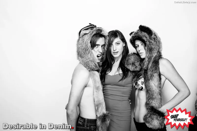 Marisha Ray photo 17 of 1057