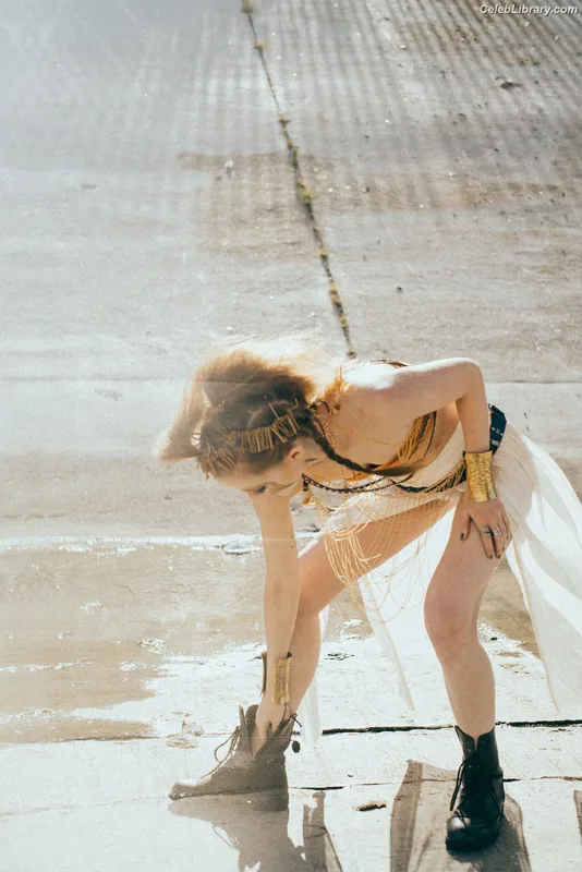 Marisha Ray photo 11 of 1057