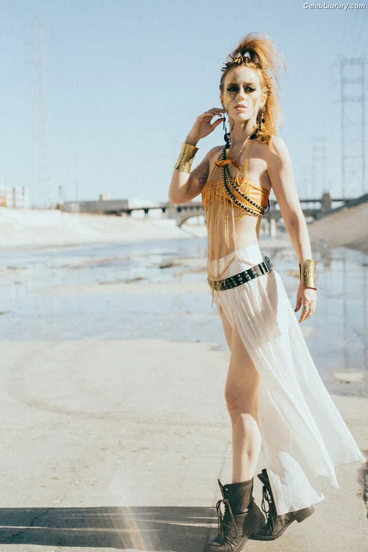 Marisha Ray photo 16 of 1057